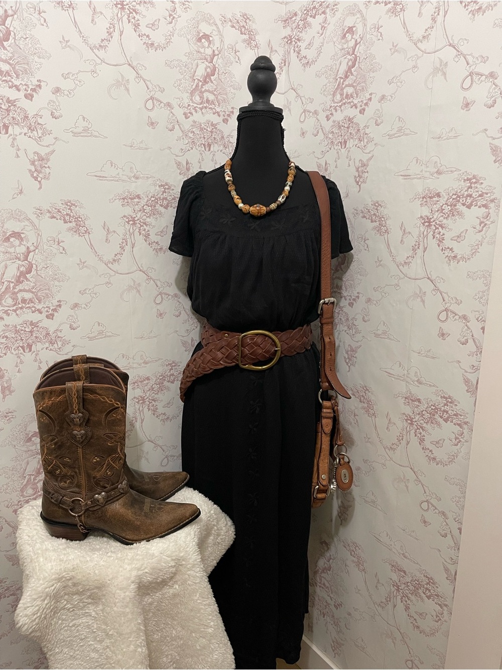Hinge black summer dress
